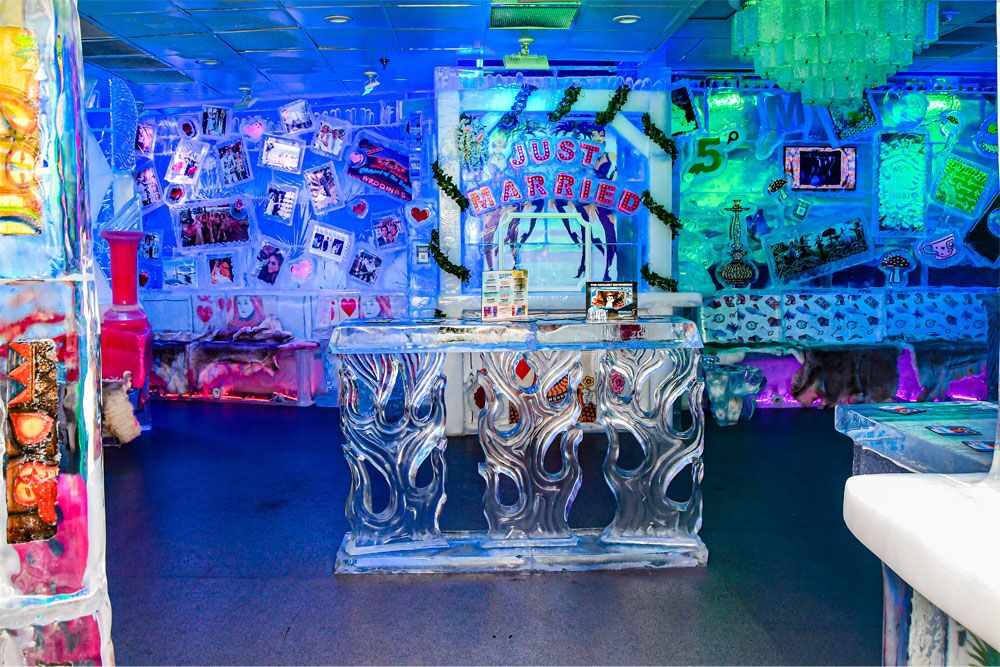 icebarMandalayBay 0394 221214190558 1